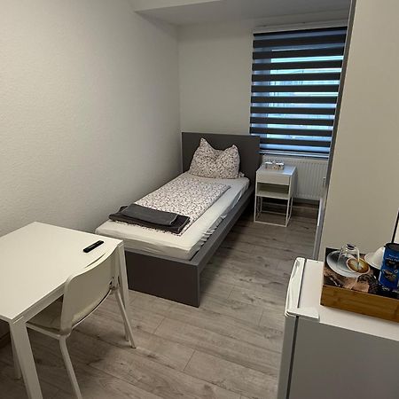 Apart-Hotel Rheinischer Hof Dormagen Esterno foto