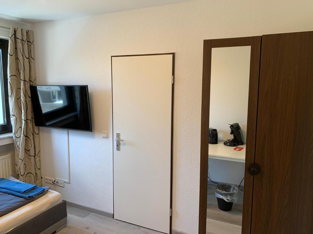 Apart-Hotel Rheinischer Hof Dormagen Esterno foto