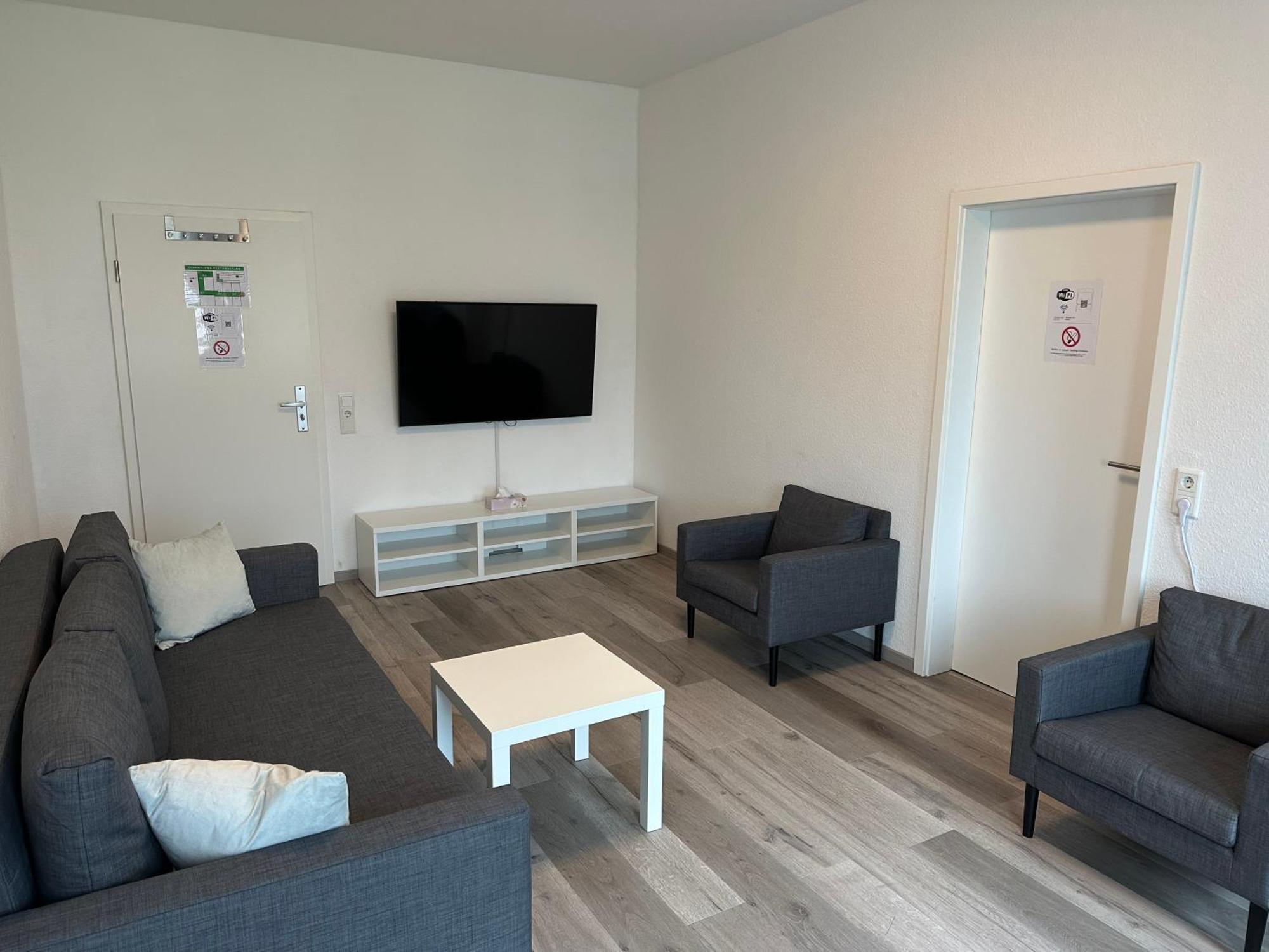 Apart-Hotel Rheinischer Hof Dormagen Esterno foto